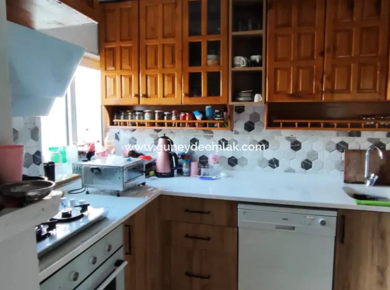 Ortaca Cumhuriyet Mah. 3-Storey House Complete For Sale In 357 M2 Plot