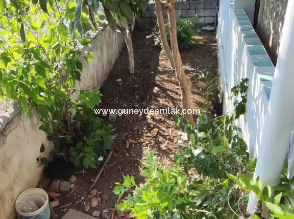 Ortaca Cumhuriyet Mah. 3-Storey House Complete For Sale In 357 M2 Plot