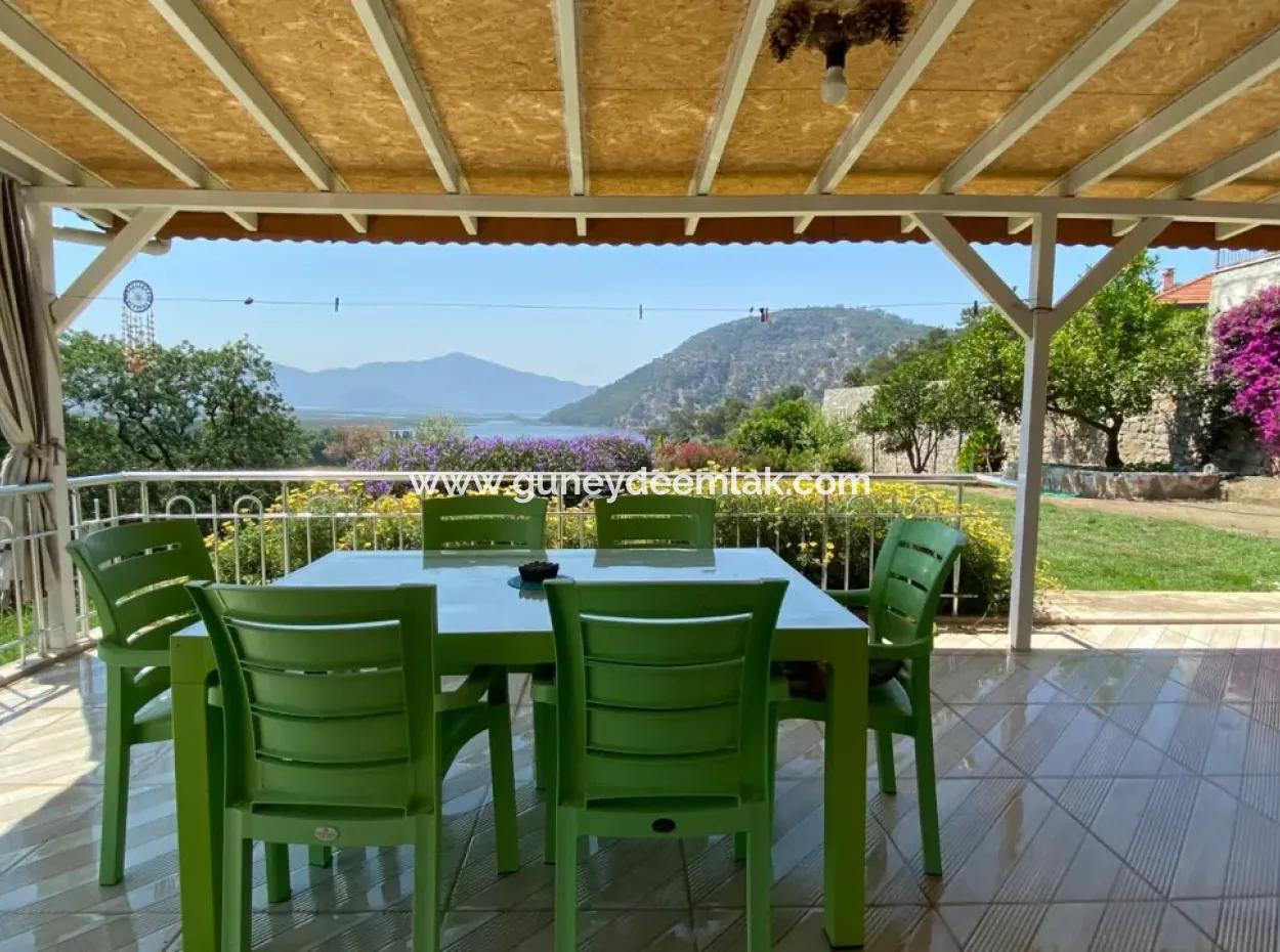 Köyceğiz Çandır Mah 2 1 Furnished Spacious Apartment For Annual Rent