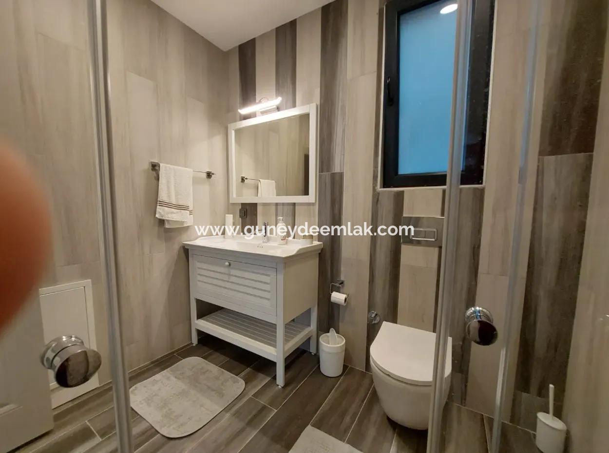 8 Brand New Villas On A 2.600 M2 Detached Plot By The Canal In Muğla Dalyanda For Rent For Tourism Business