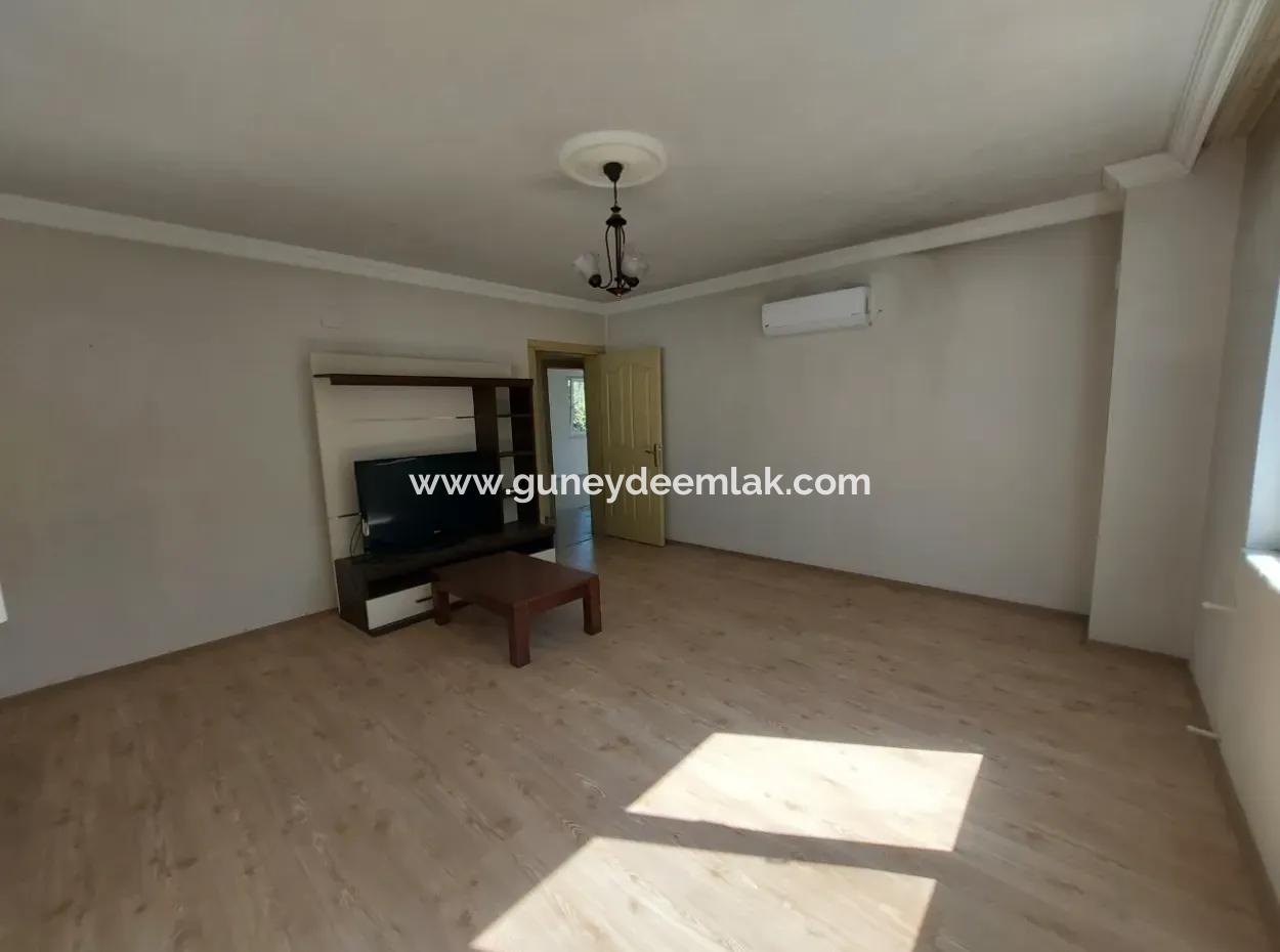 Ortaca Eskiköy Independent 4 1 180 M2 Duplex For Rent