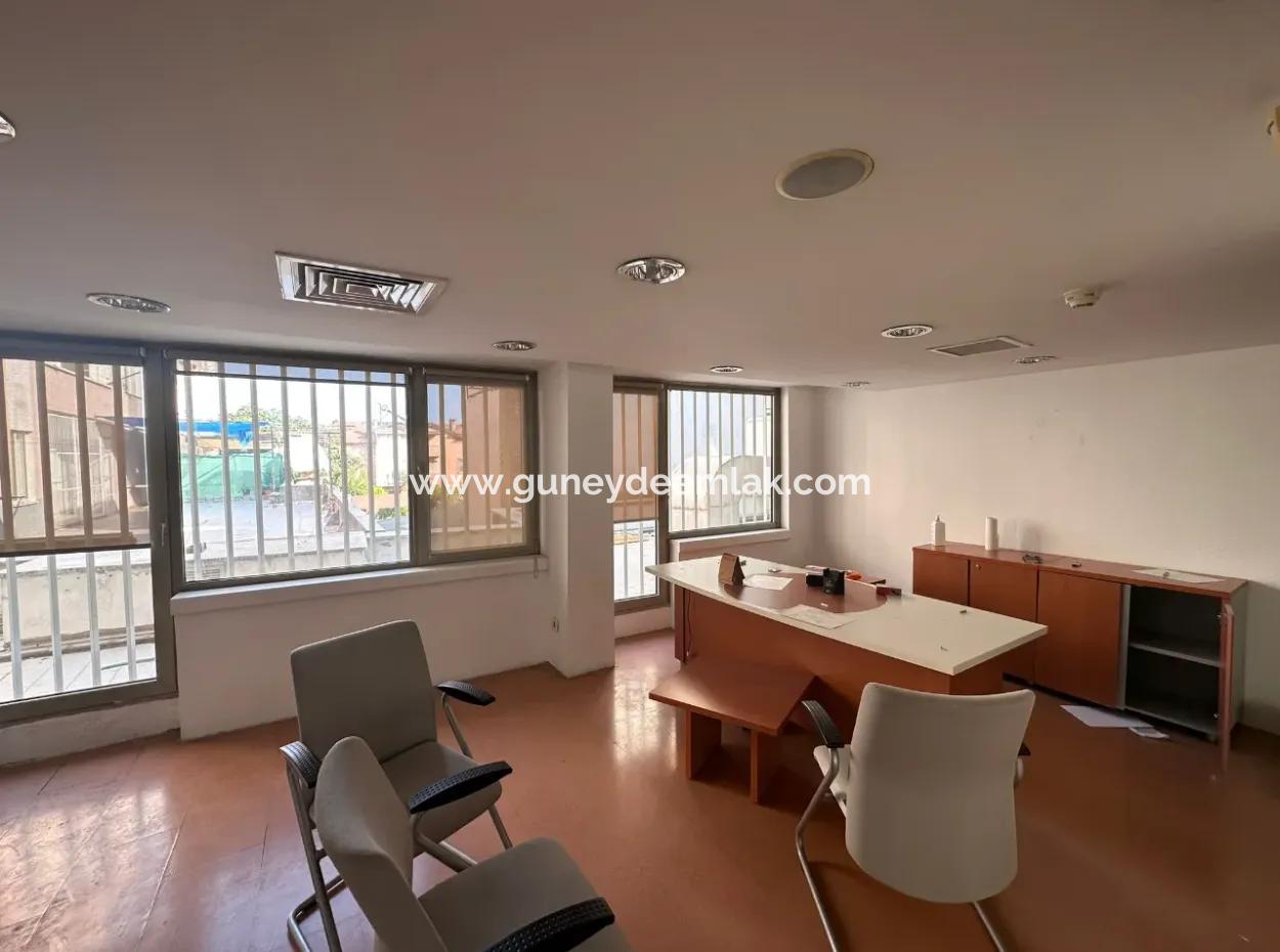 Ortacada Center 460M2 Duplex Shop For Rent