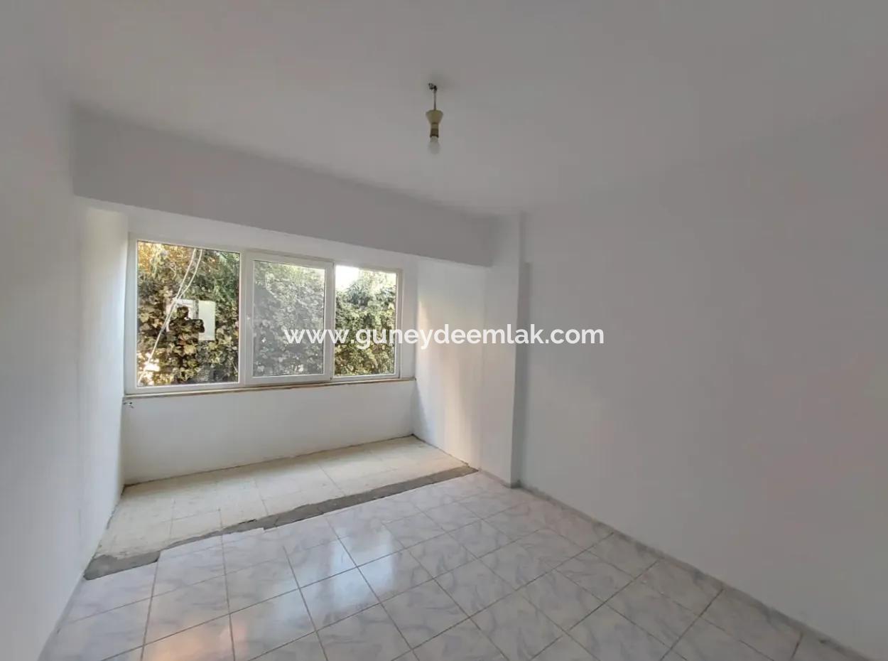 Unfurnished 2 1, 80M2 Apartment For Rent In The Center Of Ortaca Dalyan