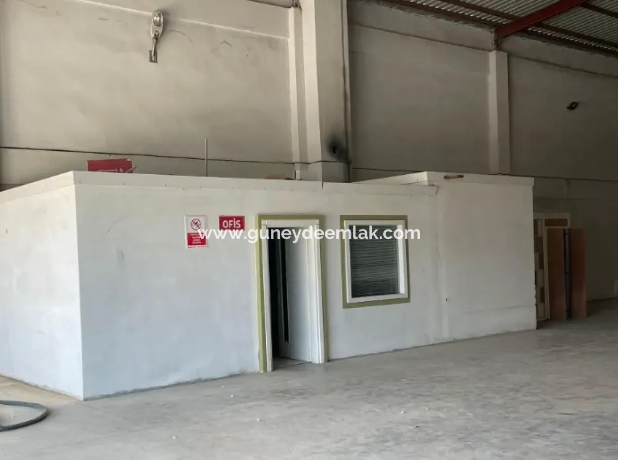 Rental Shop Industry Location 750M2