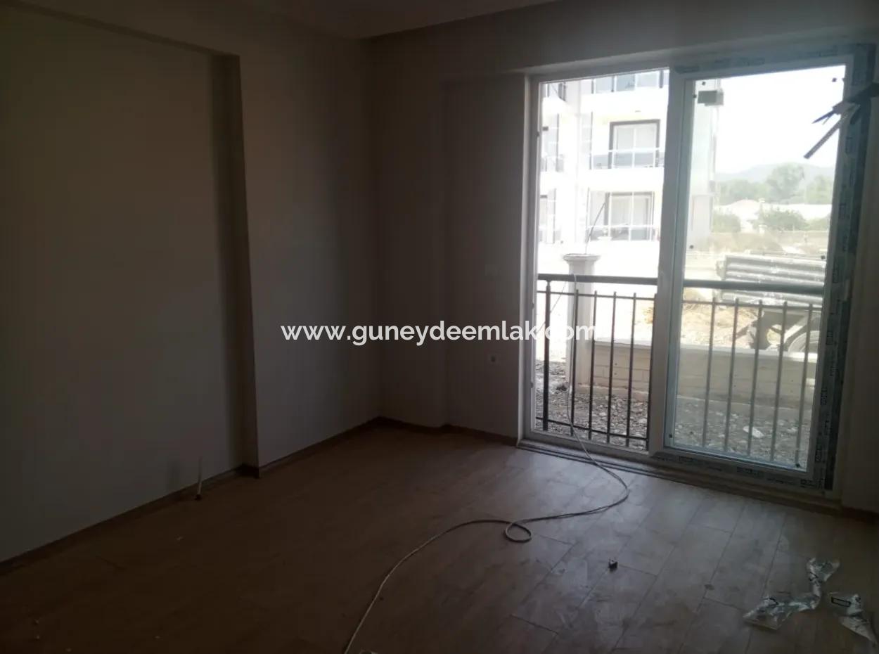 High Entrance 1 1 Apartment For Rent In Ortaca Karaburun