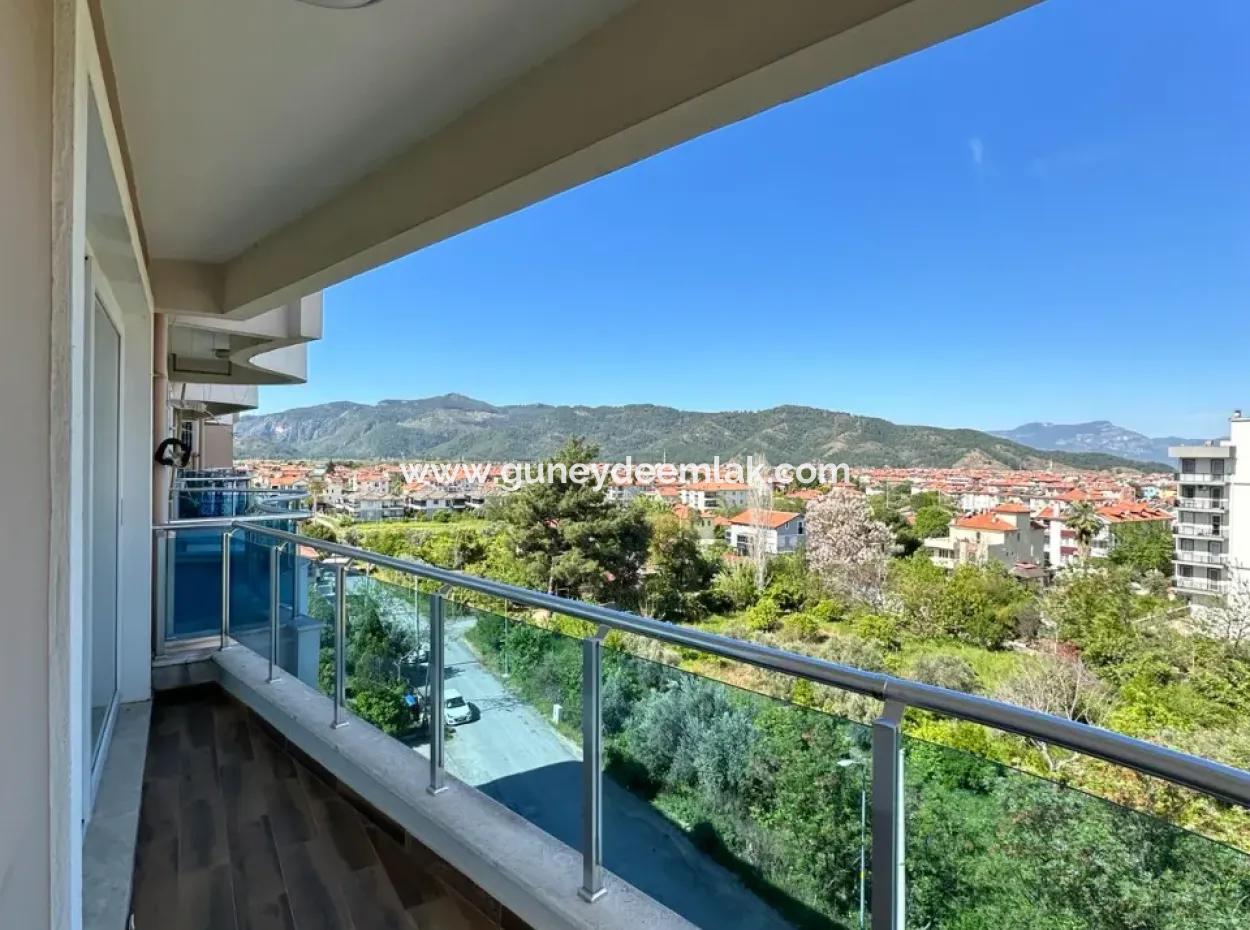 3 1 Luxury Boulevard Front Flat In Residence For Sale