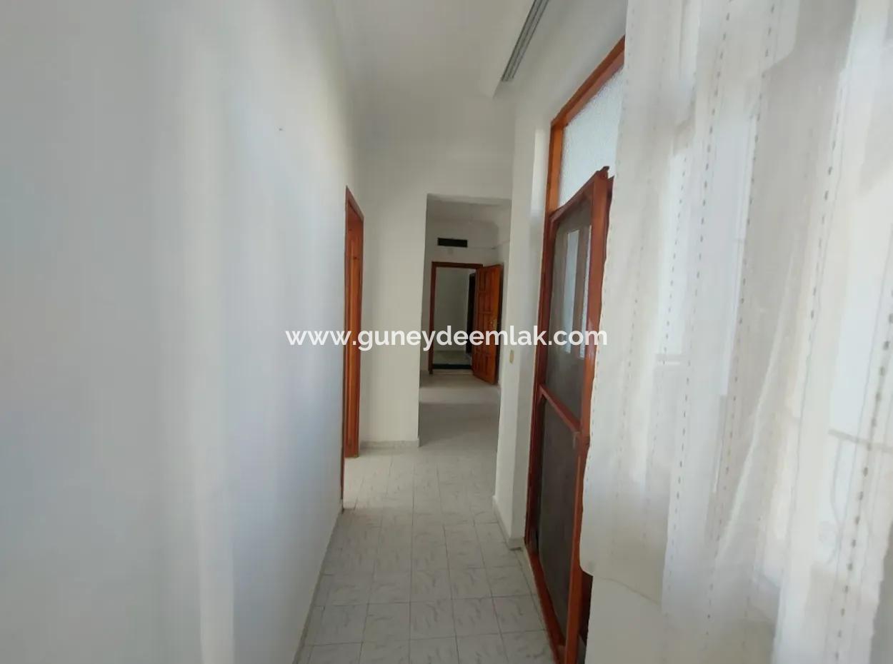 In The Center Of Dalyan, Muğla, 2 1 Unfurnished Apartment For Rent