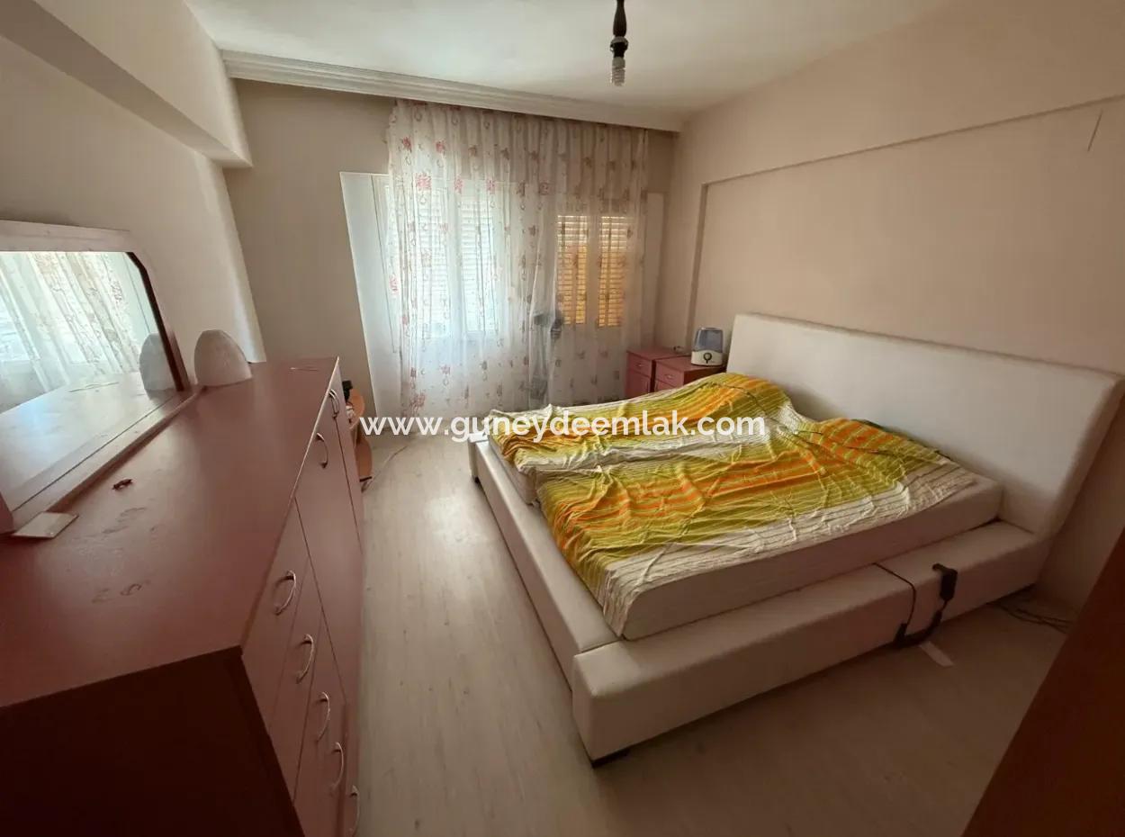 3 1 160M2 Closed Kitchen Flat For Sale In Ortaca Center.