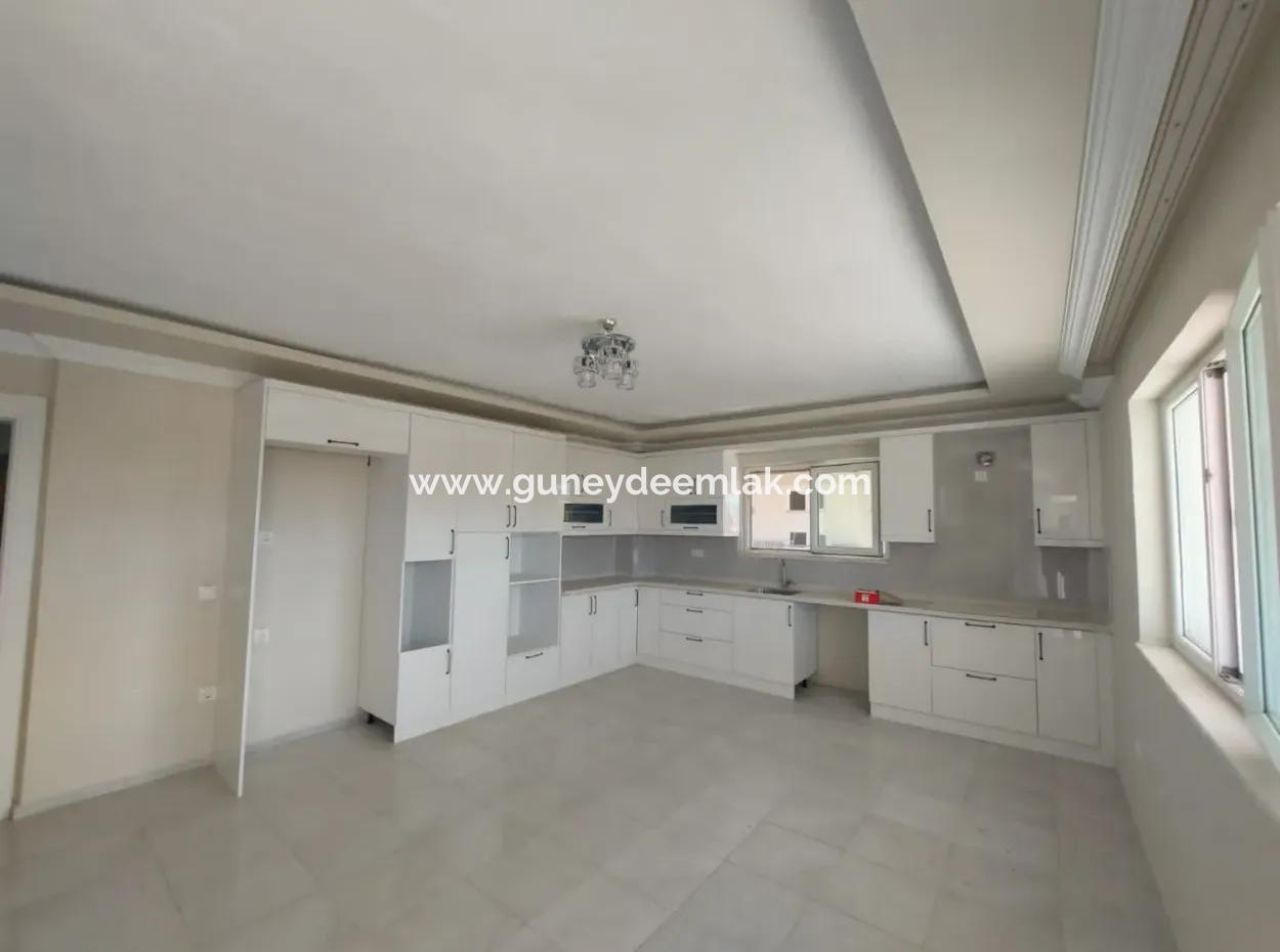 220 M2, 3 1 House For Rent In Muğla Ortaca Eskiköy.