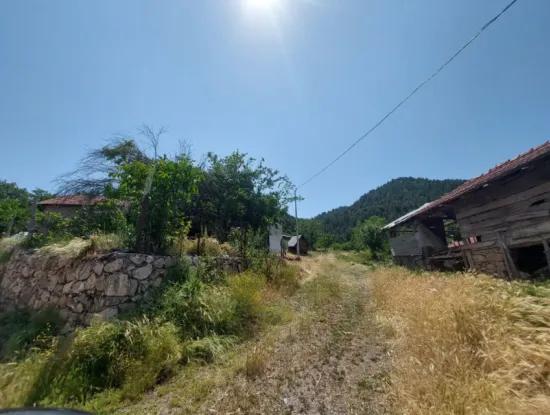 2500 M2 Detached 2 Houses And Barns, Warehouse For Sale In Çameli Kızılyaka