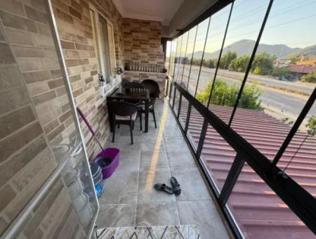 A Detached 2.5-Storey Building On The Dalyan Road In Ortacada Is For Sale.