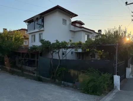 A Detached 2.5-Storey Building On The Dalyan Road In Ortacada Is For Sale.