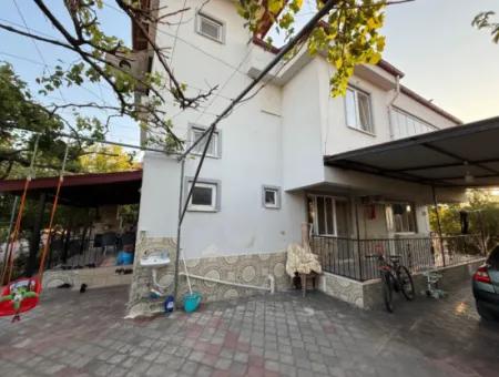A Detached 2.5-Storey Building On The Dalyan Road In Ortacada Is For Sale.