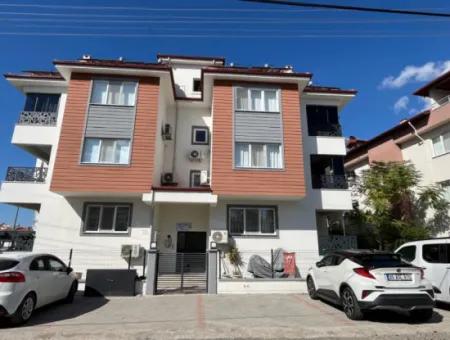 Ortaca Cumhuriyet De Boulevard Façade 3 1 Flat For Sale