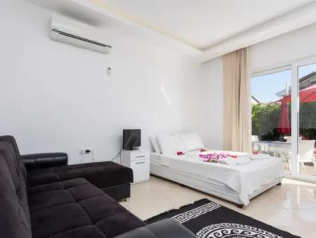 120 M2, 3 1 Furnished Villa With Swimming Pool In Muğla Dalyan 6 Months Rent