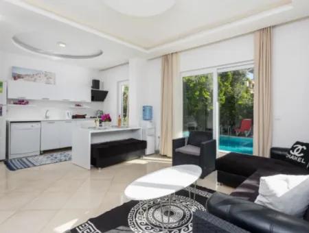 120 M2, 3 1 Furnished Villa With Swimming Pool In Muğla Dalyan 6 Months Rent