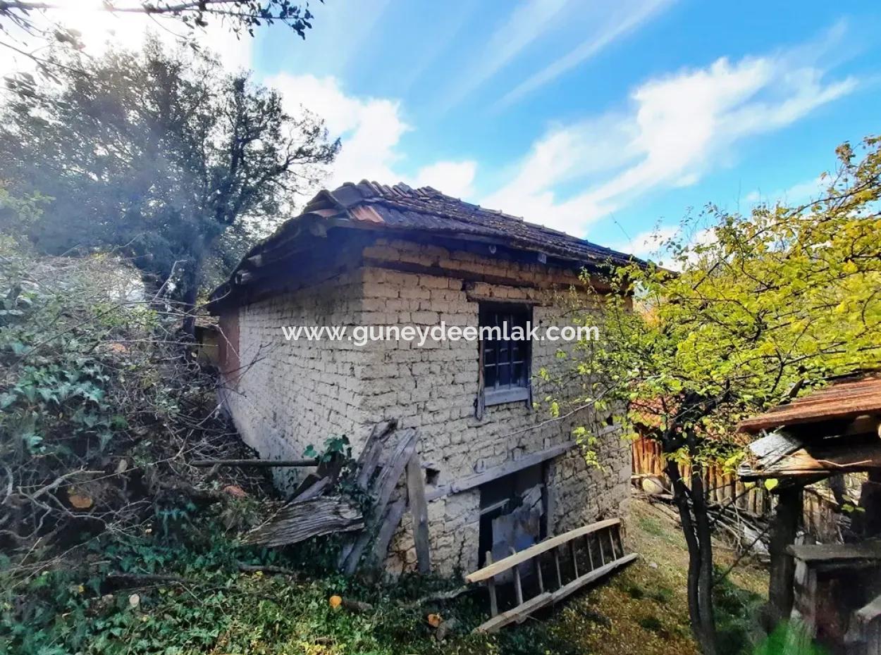 Denizli Çameli İmamlarda Satılık Müstakil 2 Katlı Ev