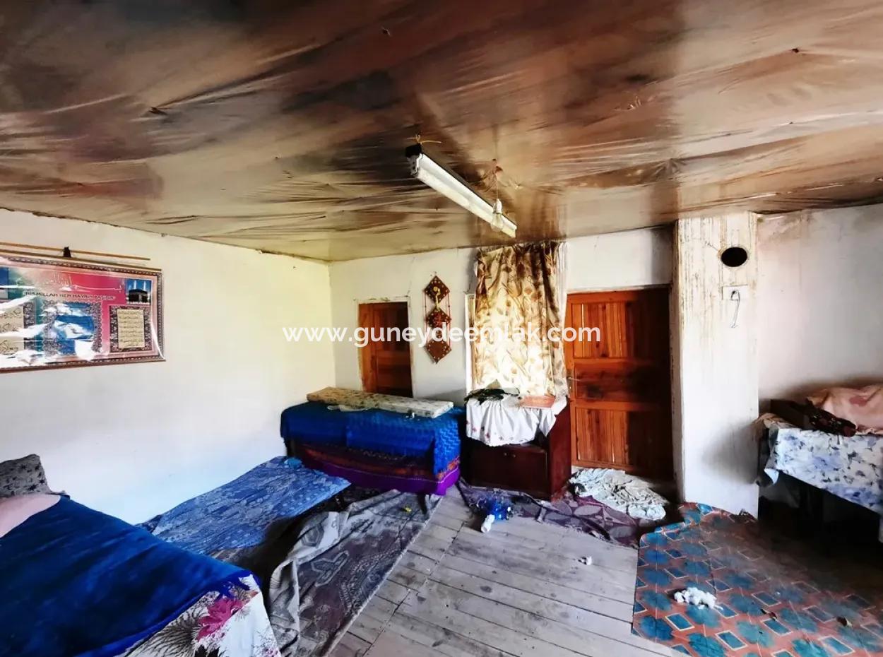 Denizli Çameli İmamlarda Satılık Müstakil 2 Katlı Ev