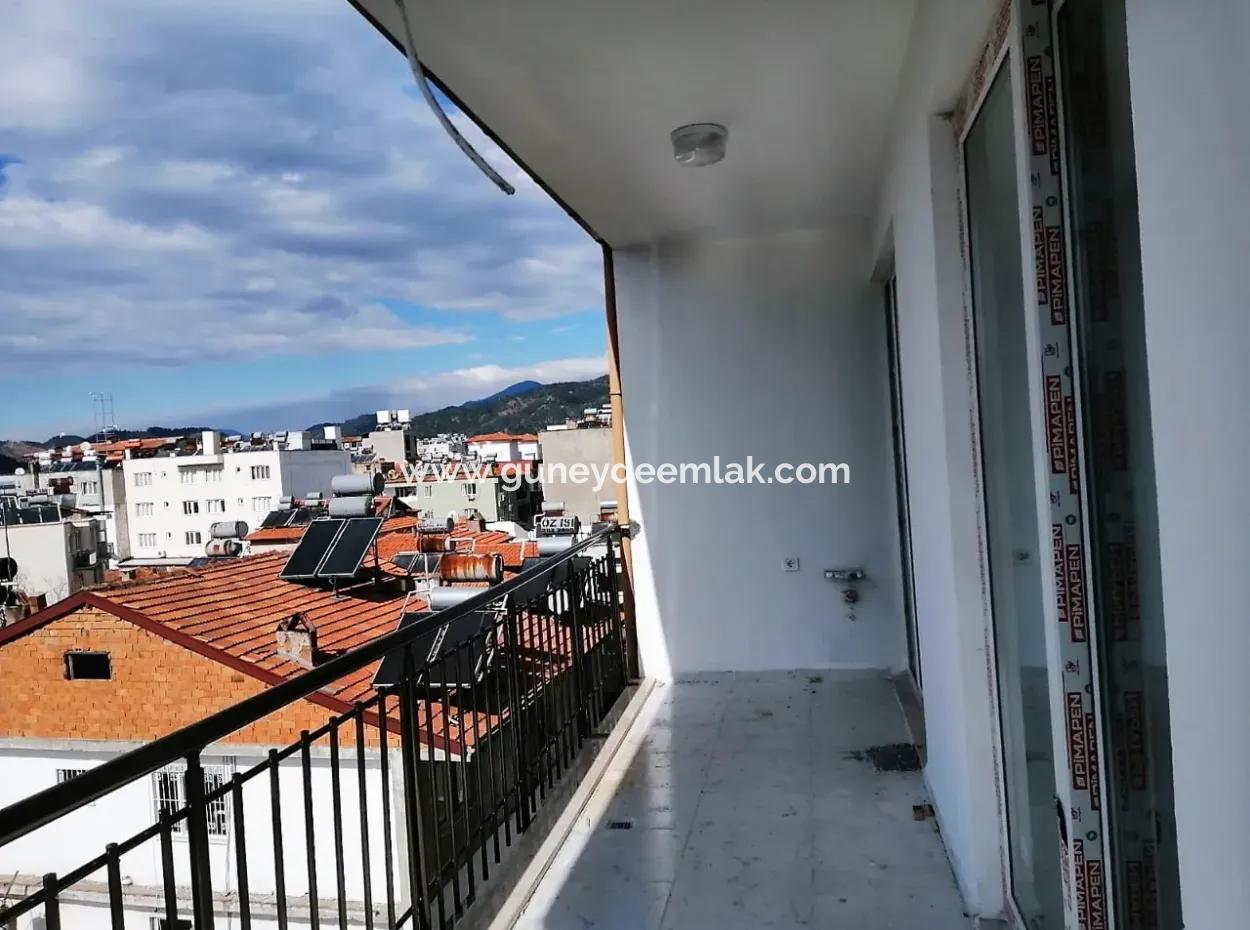 Muğla Ortaca Merkezde 1+1 Ve 2+1 Sıfır Asansörlü Daireler Satılık