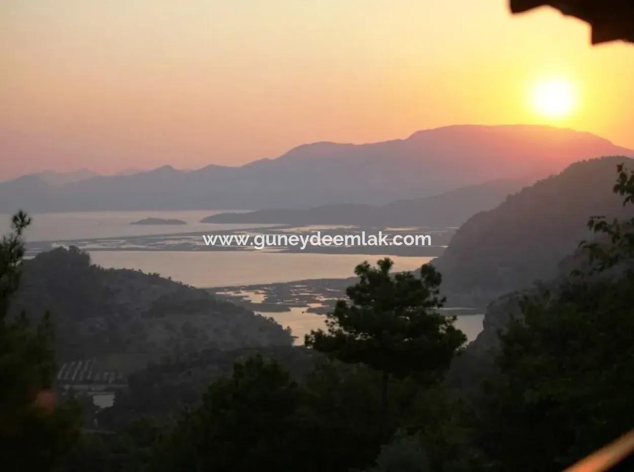 Muğla Dalyan Gökbelde Deniz Manzaralı Yüzme Havuzlu Villada Tatil Keyfi