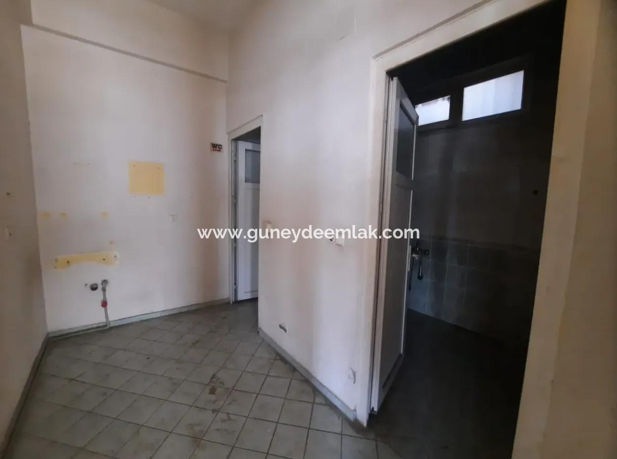 Ortaca Merkezde 240 M2 İşyeri Kiralık