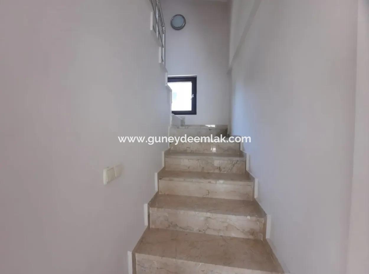 Muğla Ortaca Dalyanda Yüzme Havuzlu 3 Tripleks Villa Komple Satılık