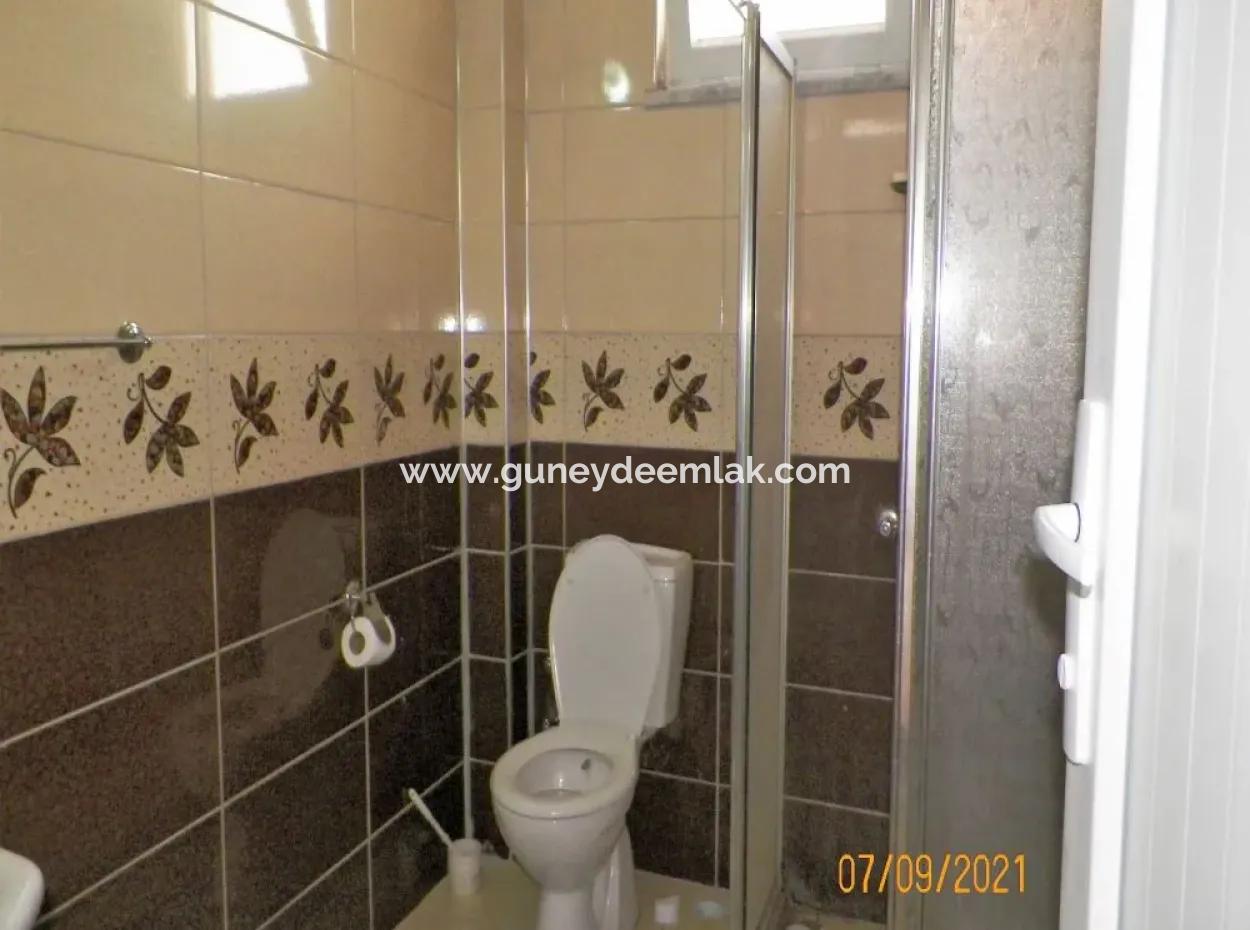 Muğla Ortaca Merkezde 2 Katlı Müstakil Ev Satılık