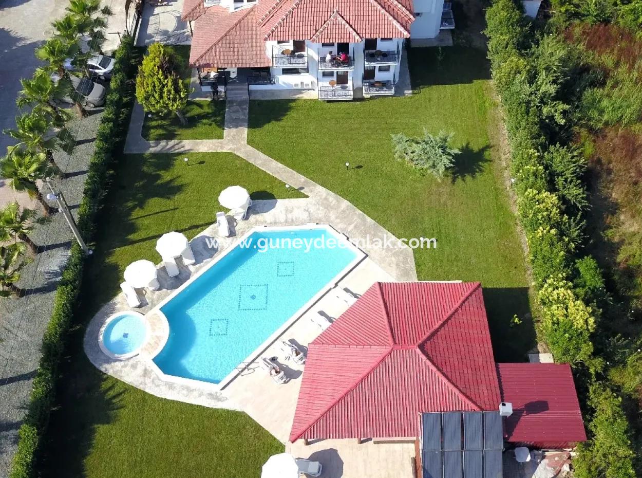 Muğla Dalyanda Satılık 1500 M2 Arsada Bakımlı Butik Otel