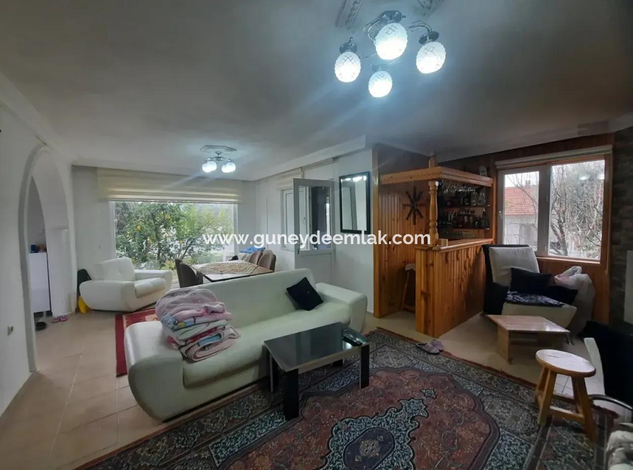 Köyceğiz Zeytinalanında 1700 M2 Arsada 200 M2 Göl Manzaralı Villa Satılık