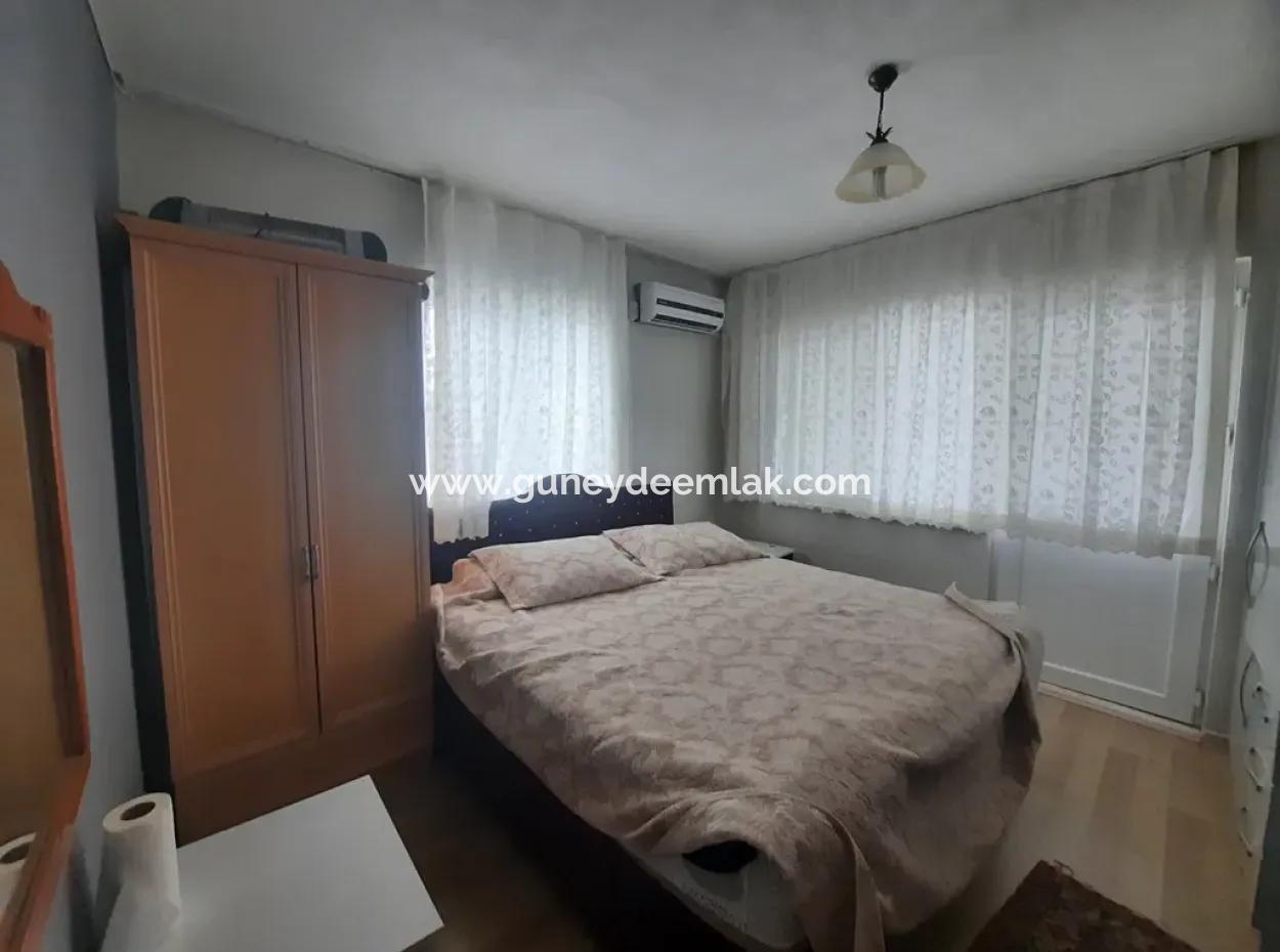 Köyceğiz Zeytinalanında 1700 M2 Arsada 200 M2 Göl Manzaralı Villa Satılık