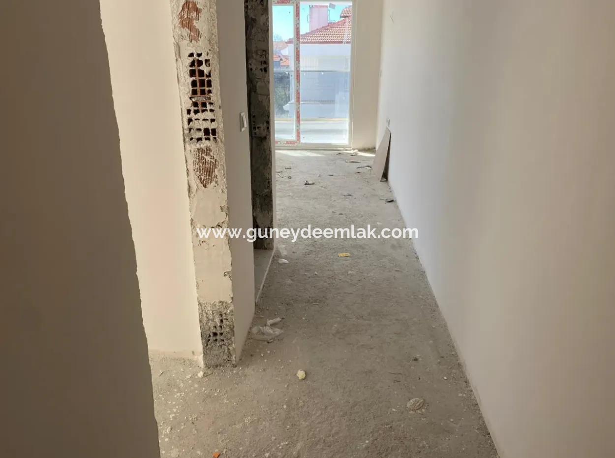 Ortaca Merkezde 1+1 Sıfır Ofis Daireler Satılık