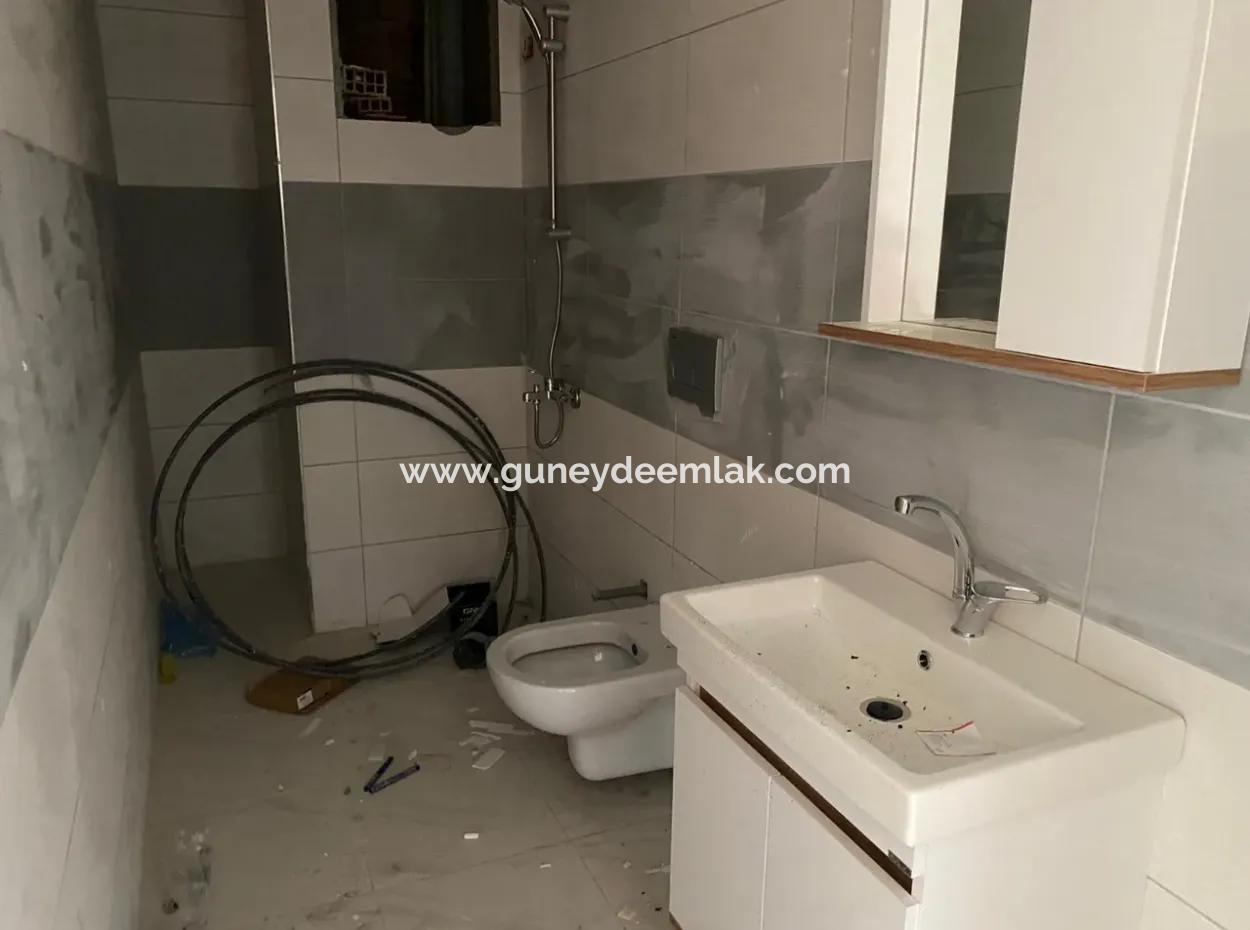 Ortaca Merkezde 1+1 Sıfır Ofis Daireler Satılık