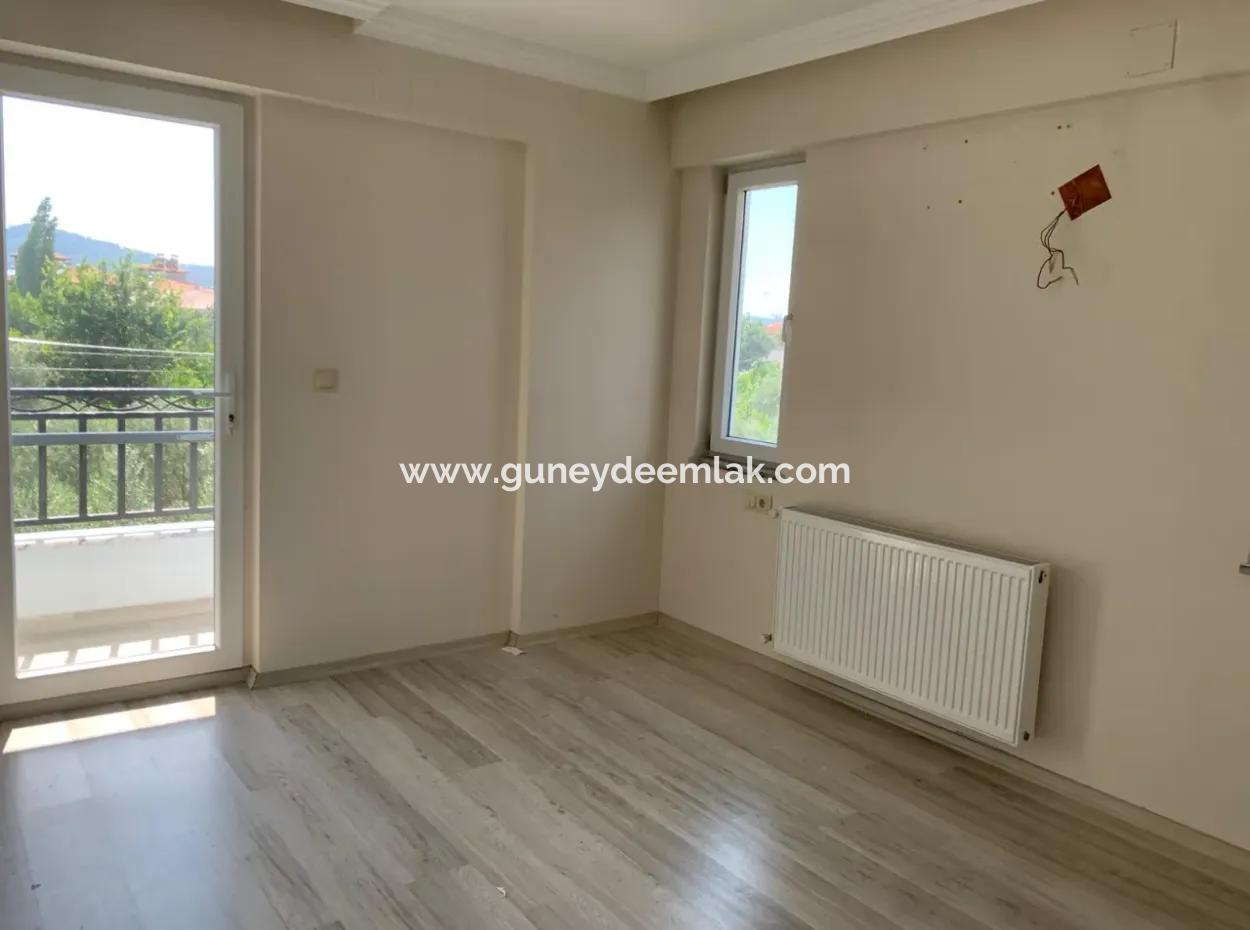 Muğla Ortaca Cumhuriyet Mahallesinde 3+1 120 M2 2.Kat  Daire Kiralık