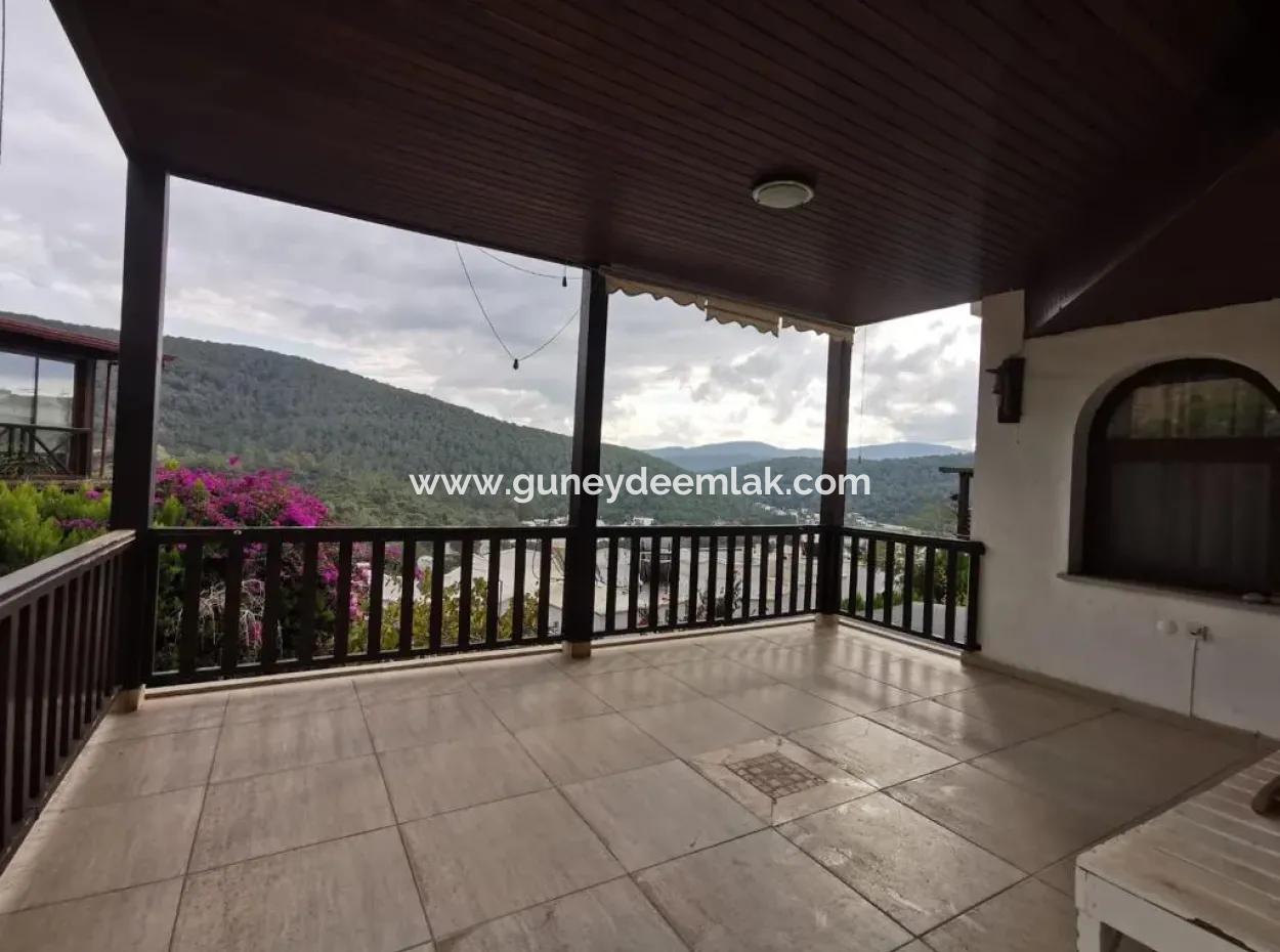 Milas - Boğaziçi Mah. Deniz Manzaralı Villa Satılık