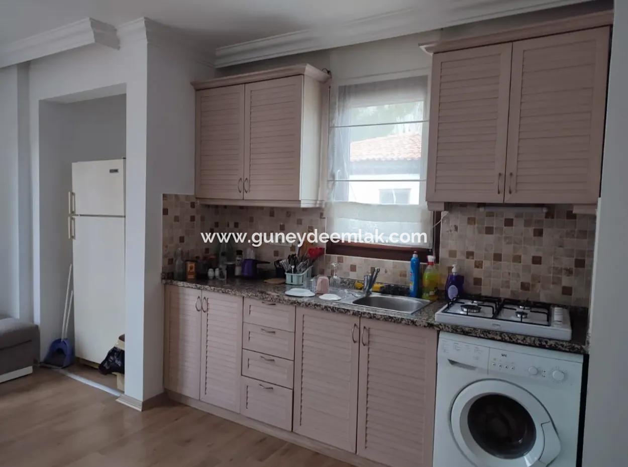 Muğla Dalyan Da 1+1 Yüzme Havuzlu Dalyan Kanalına Yakın Günlük Kiralık Daire