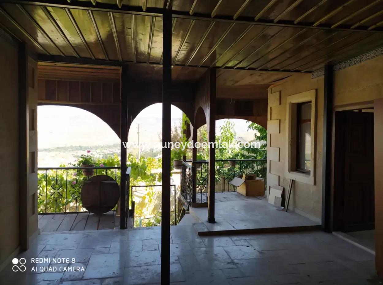 Nevşehir Ürgüp Mustafapaşa’da 13 Odalı Antik Butik Otel – Satılık Veya Takas