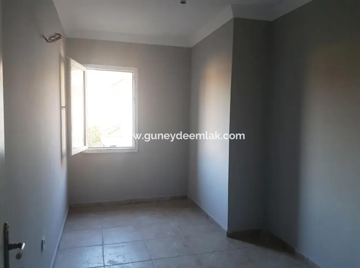 Dalamanda Satılık Yüzme Havuzlu Kelepir Villa