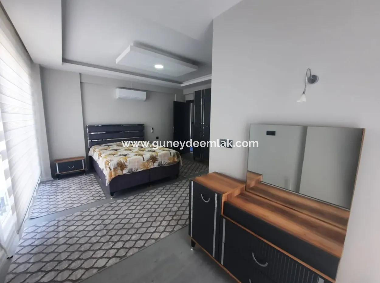 Ortaca Çaylıda 290 M2 Arsada Yüzme Havuzlu, Eşyalı, 4+1 Sıfır Dubleks Satılık