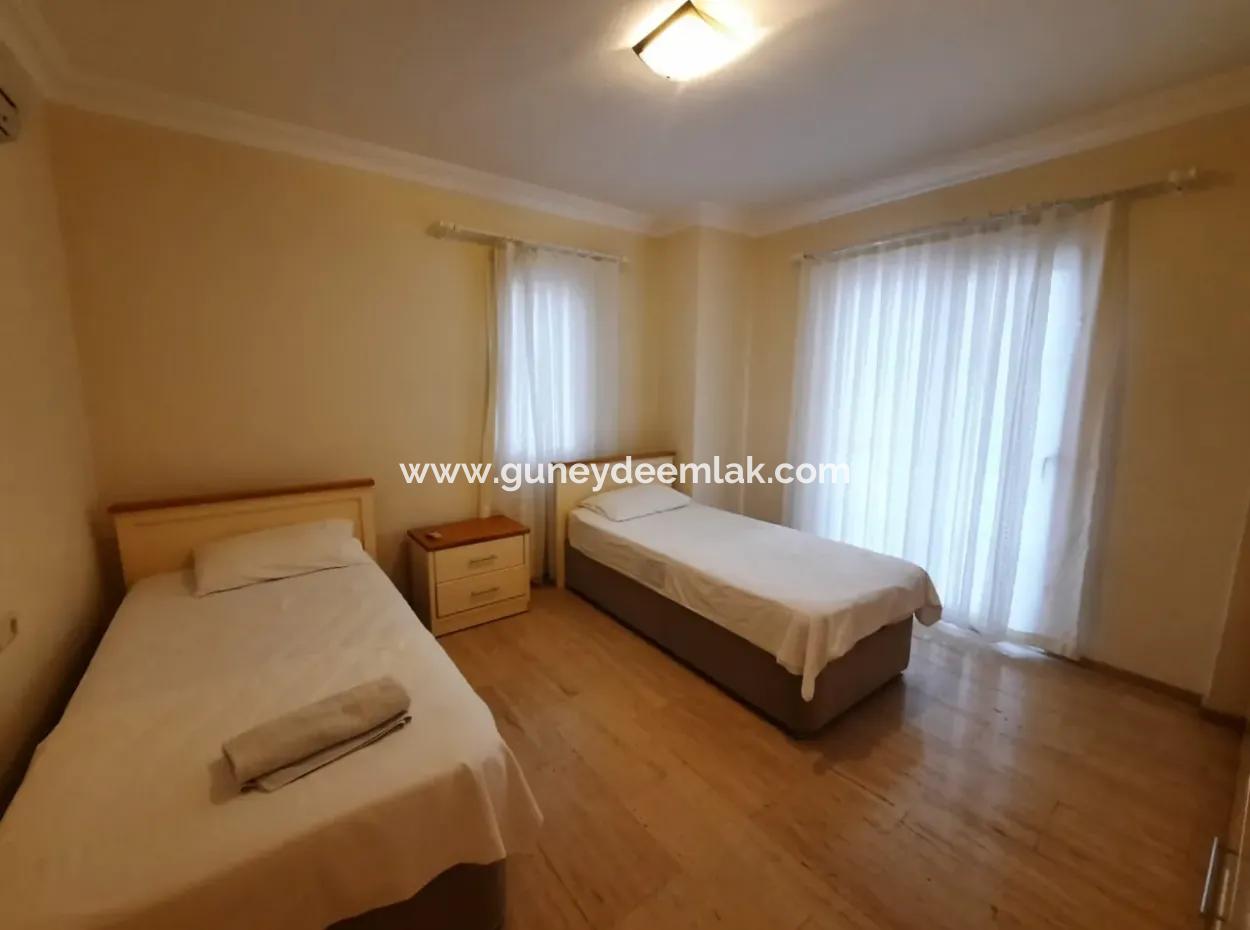 Dalyanda Müstakil 500 M2 Arsada 150 M2 4+1 Eşyalı Dubleks Yıllık Kiralık