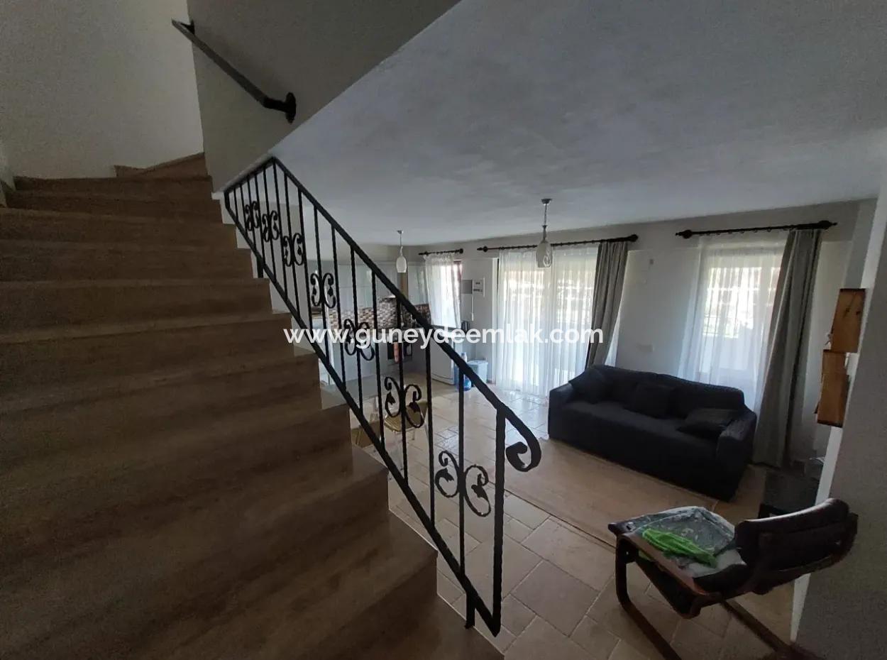 Muğla Dalyanda Kanala Sıfır 2+1 Site İçerisinde Satılık Villa