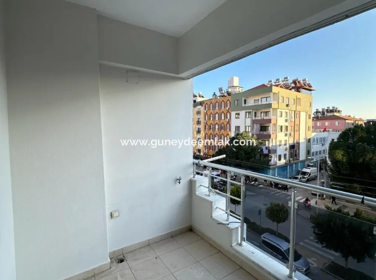 Bulvara Cephe 3+1 Kapalı Salon Ve Mutfak Daire Satılık