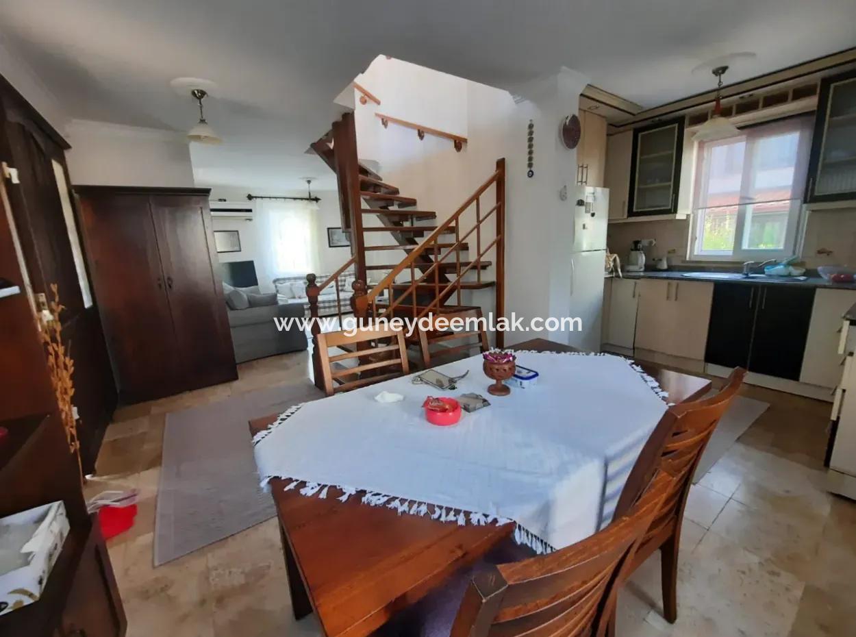 Muğla Dalyanda Site İçerisinde 2+1 Yüzme Havuzlu Villa Yıllık Kiralık