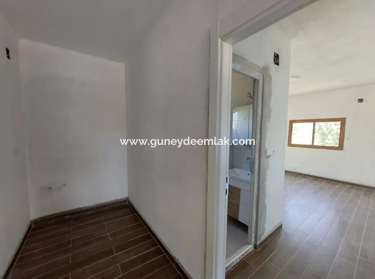 Muğla Dalyan Arıkbaşında 2+1 Eşyasız Kiralık Tek Katlı Müstakil Ev