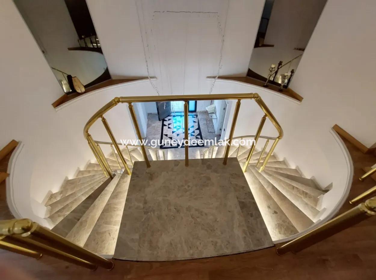 Muğla Ortaca Dalyan’da 770 M² Arsada 5+1 Havuzlu Müstakil Lüks Villa Satılık