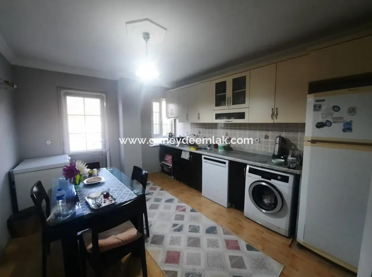 Ortaca Merkezde Kelepir Acil Satılık 130 M2, 3+1  Daire