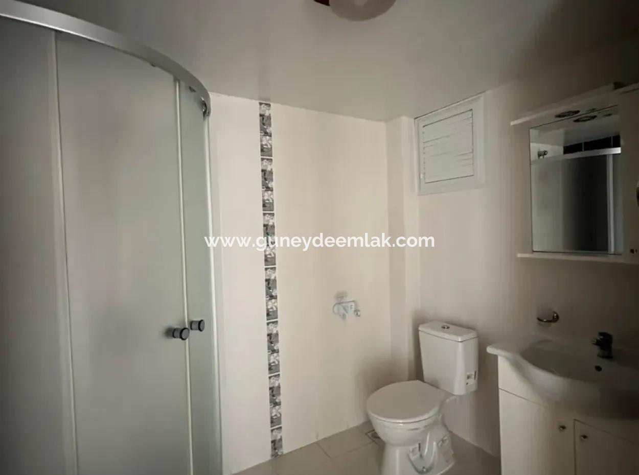 Ortaca Da 3+1 Bulvara Cephe Daire Kiralık