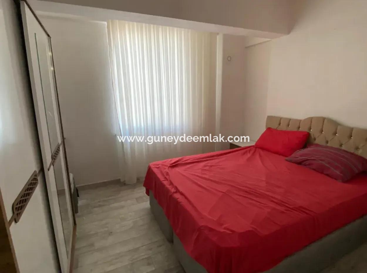 Ortaca Çarşıda Full Eşyalı 1+1 Daire Kiralık.
