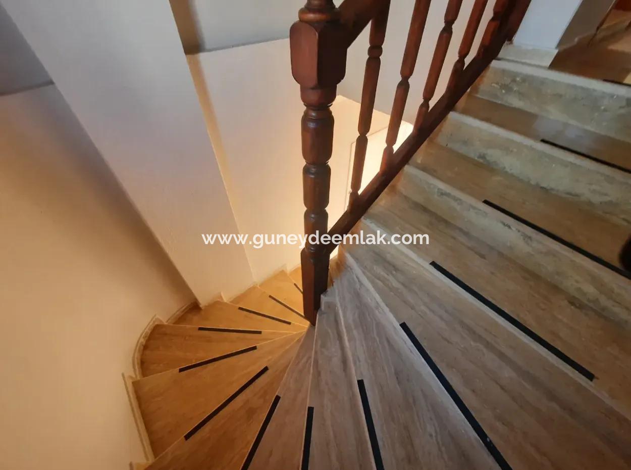 Muğla Ortaca Dalyanda Müstakil Özel Yüzme Havuzlu 3+1 Eşyalı Dubleks Yıllık Kiralık