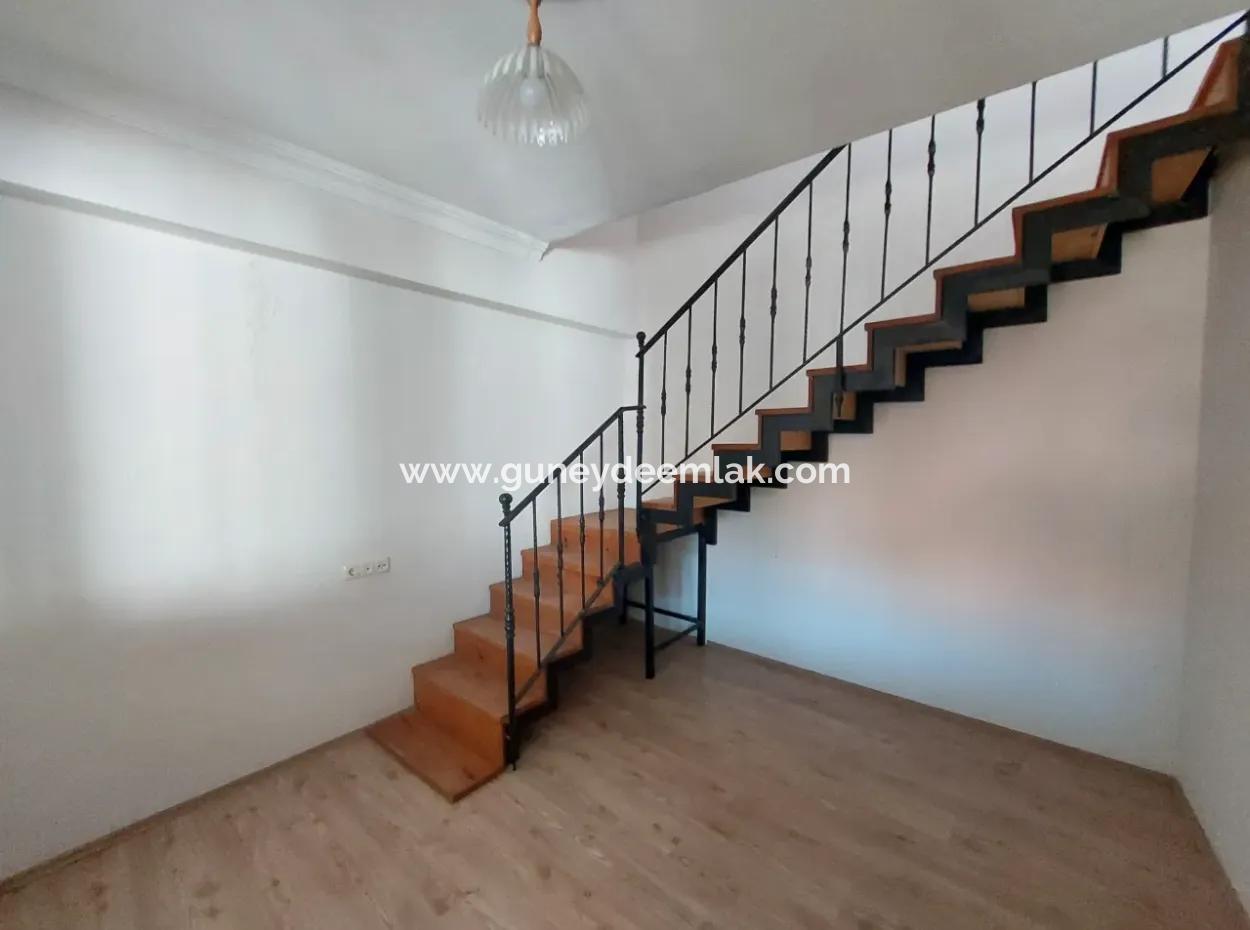 Ortaca Eskiköyde Bağımsız 4+1 180 M2  Dublex Kiralık