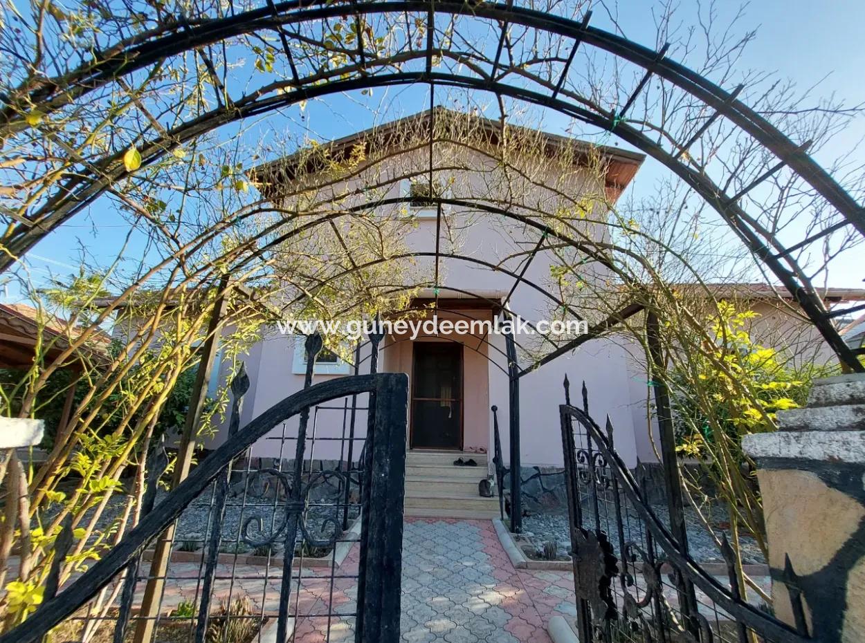 Ortaca Okçularda 543 M2 Köşebaşı Arsada 160 M2 3+1 Dubleks Satılık